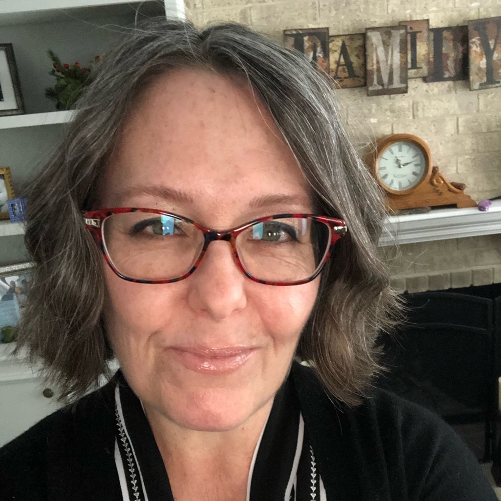 Meet your Posher, Tracy-lea